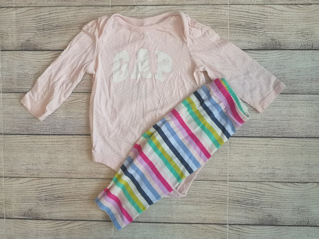 Baby GAP 6-12M GAP Outfit