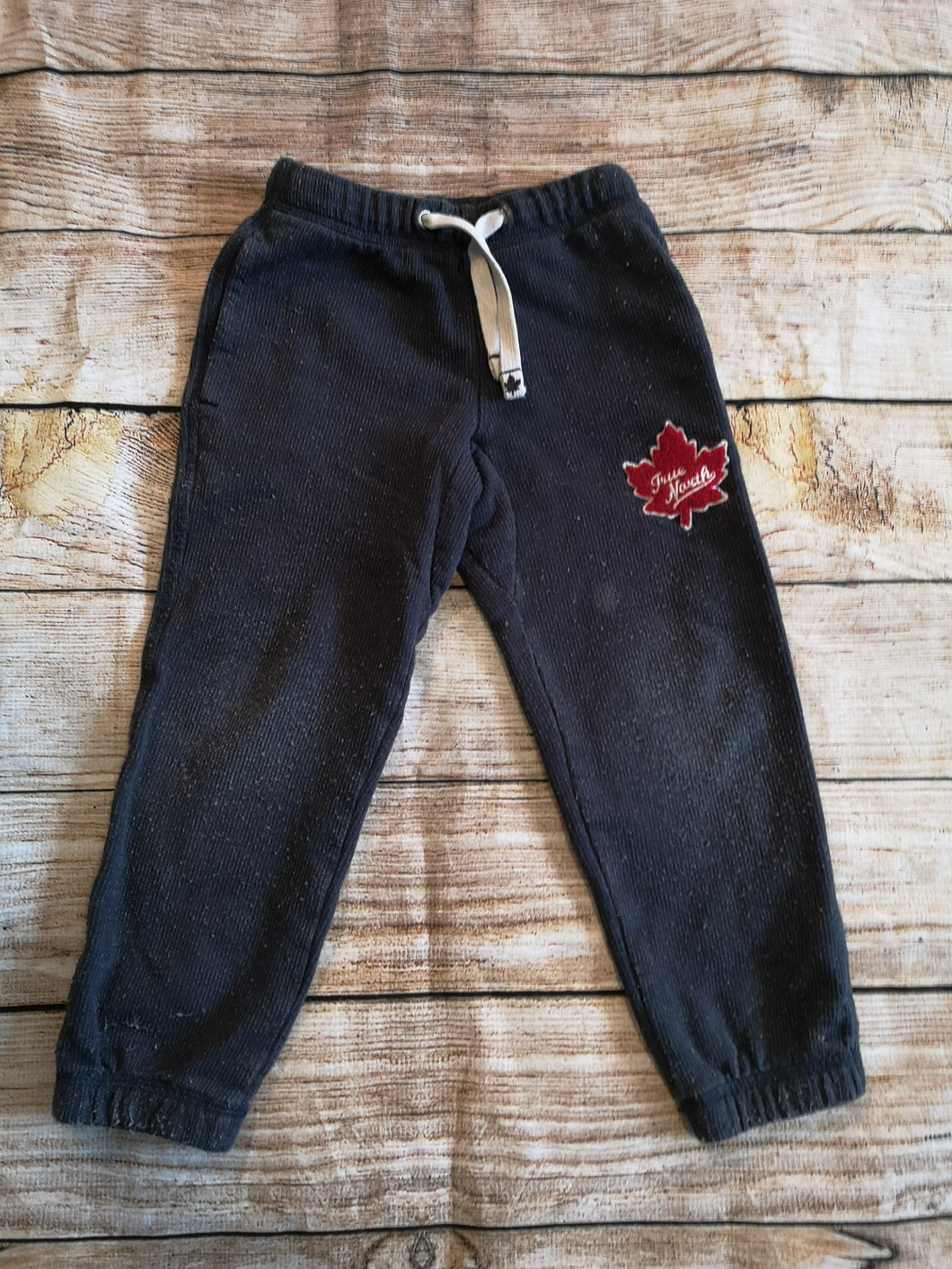 Canadiana XS 4-5 Jogging Pants