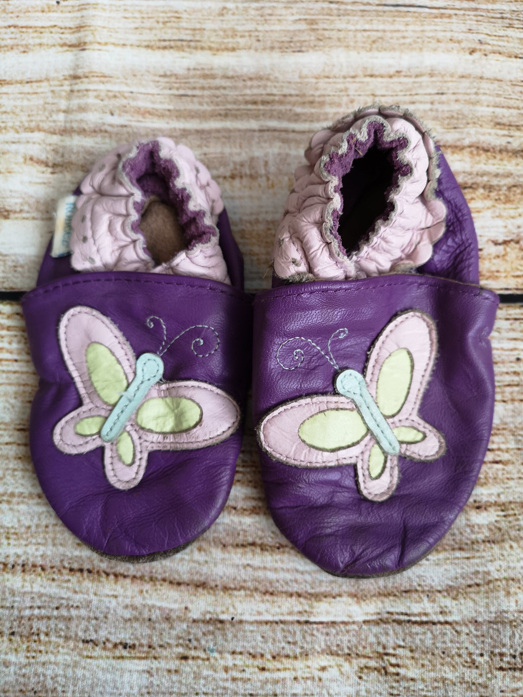 Robeez 6-12M Slipper