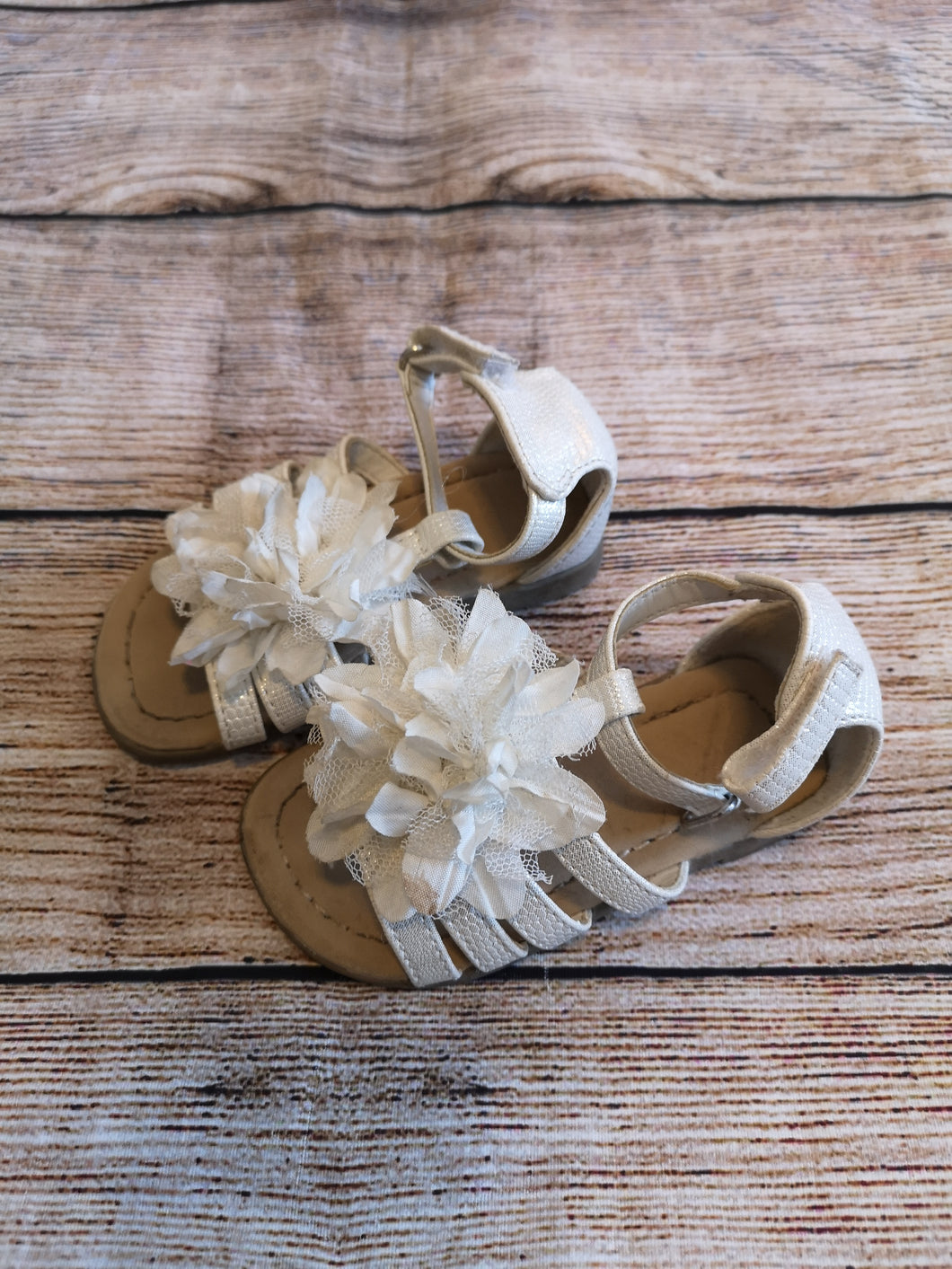 TCP Size 4 Sandals