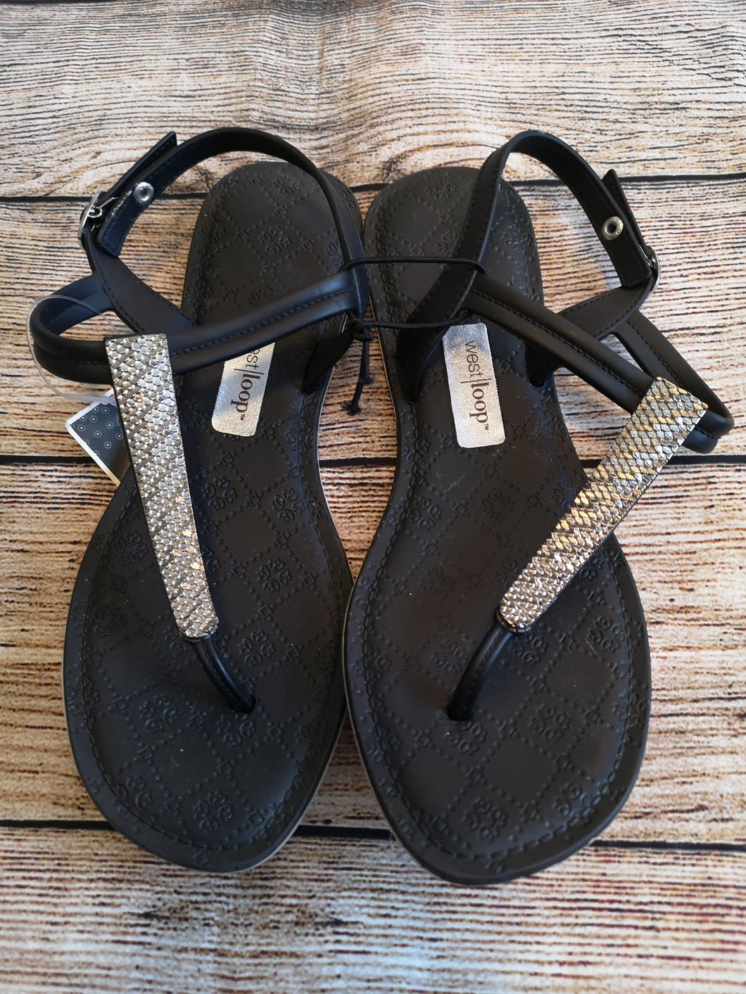 New West Loop Size 5/6 Sandals