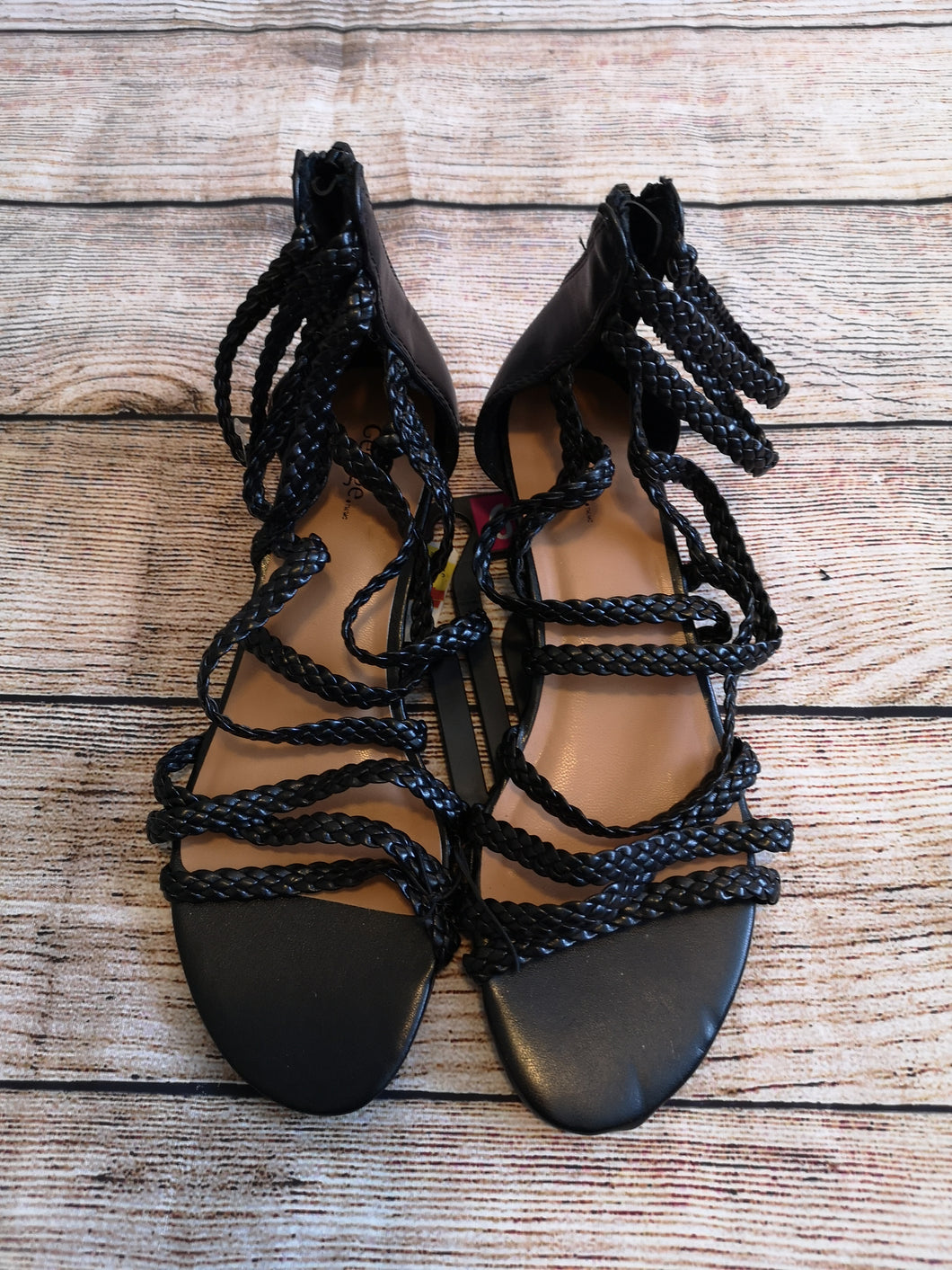 New George Size 6 Sandals