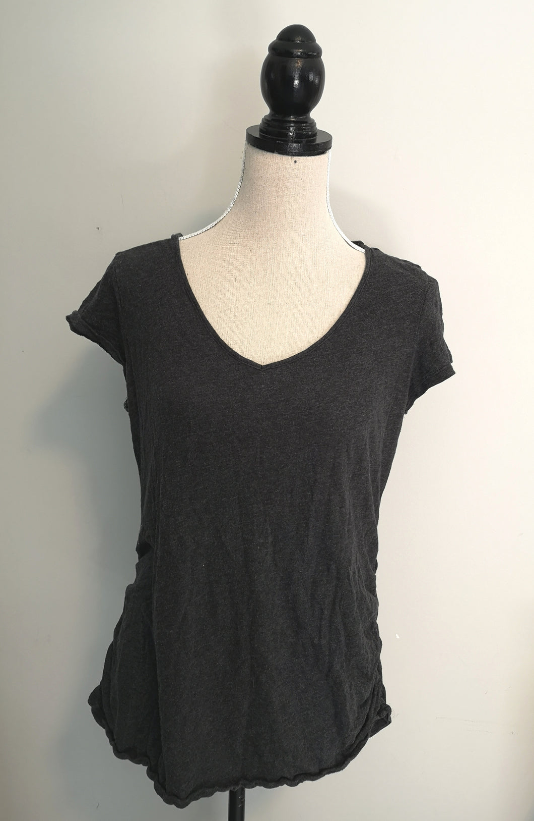 Old Navy L Maternity T-Shirt