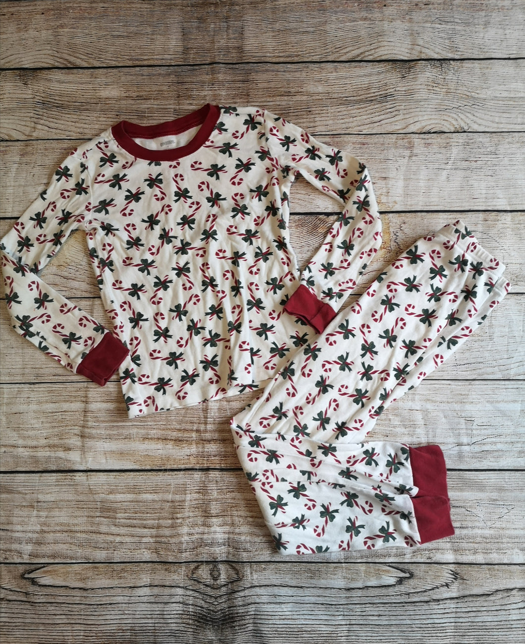 Gymboree 7 PJs