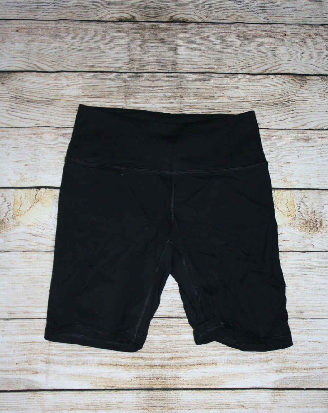 Hyba M Shorts