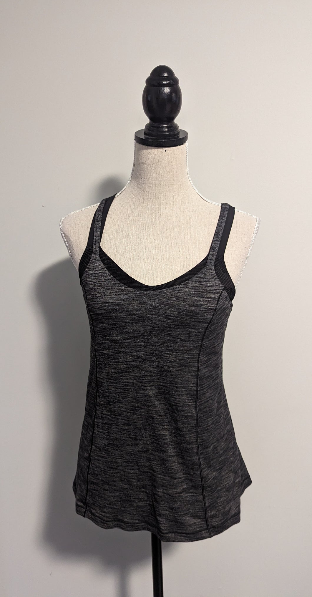 Lululemon 8 Tank Top