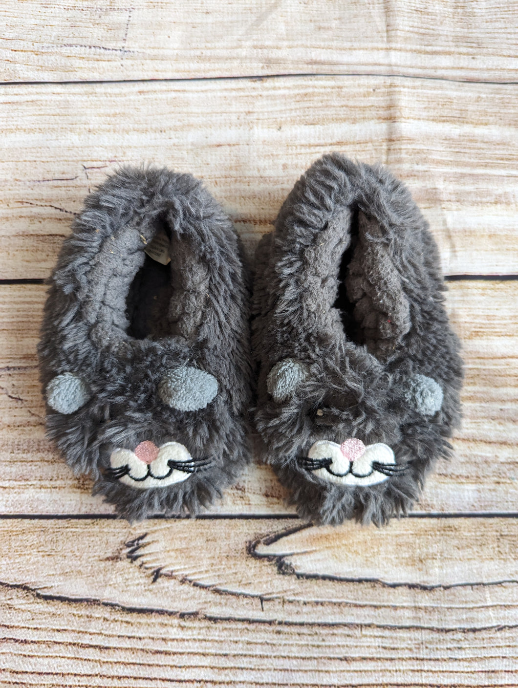 Girls 5 Slippers