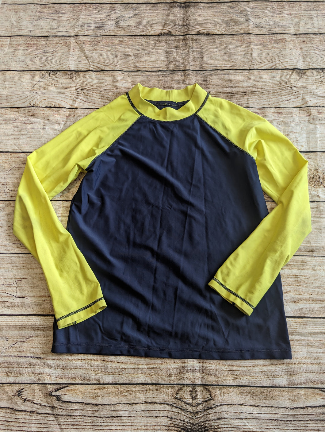 Carters 14 Rash Guard