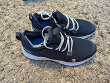 Load image into Gallery viewer, NEW Mens Champion 8 Shoes
