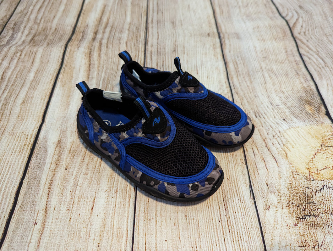 Atheltic Works 7/8 Water Shoes