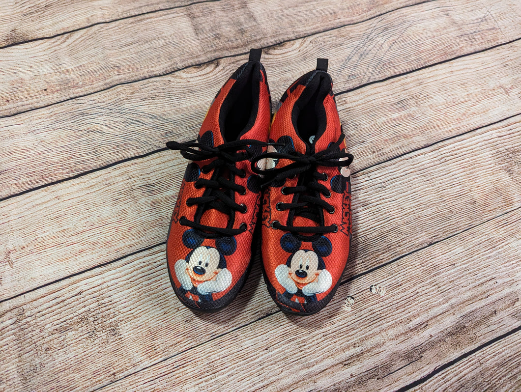 NEW Disney 7.5(38) Shoes