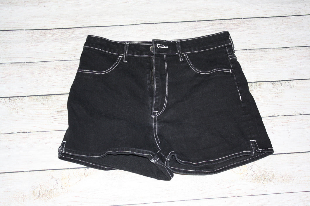 Ladies 6 Highwaist Shorts