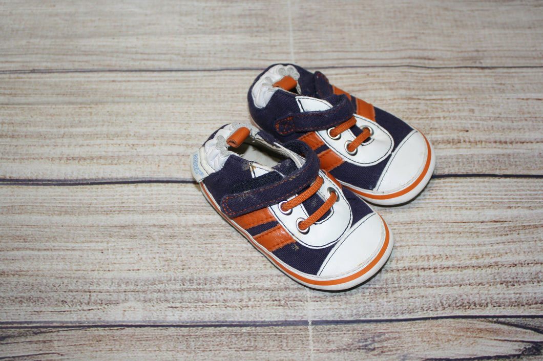 Robez Size 2 Infant Shoes