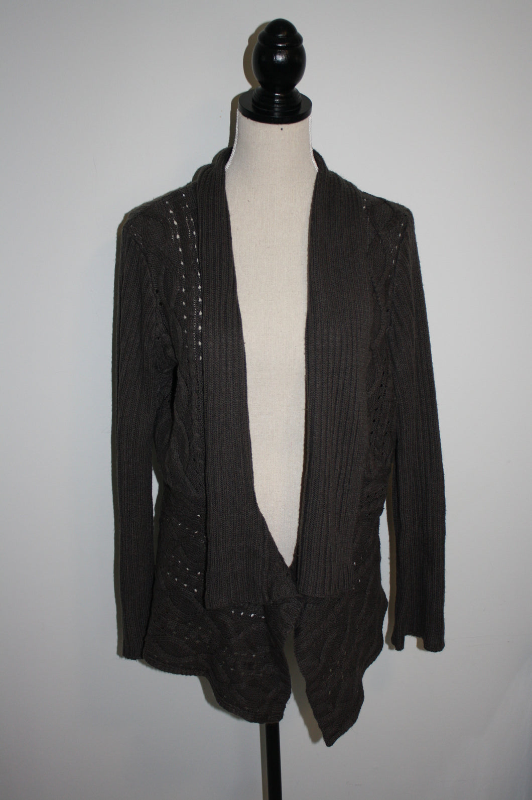 89th& Madison XL Cardigan